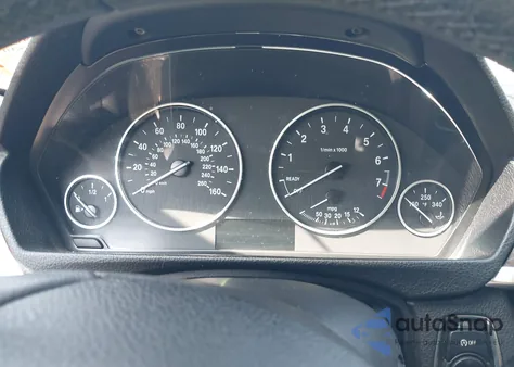 2013 BMW 328I xDrive z USA, uszkodzony, nr VIN WBA3B5G50DNS03045